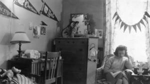1940's dorm room
